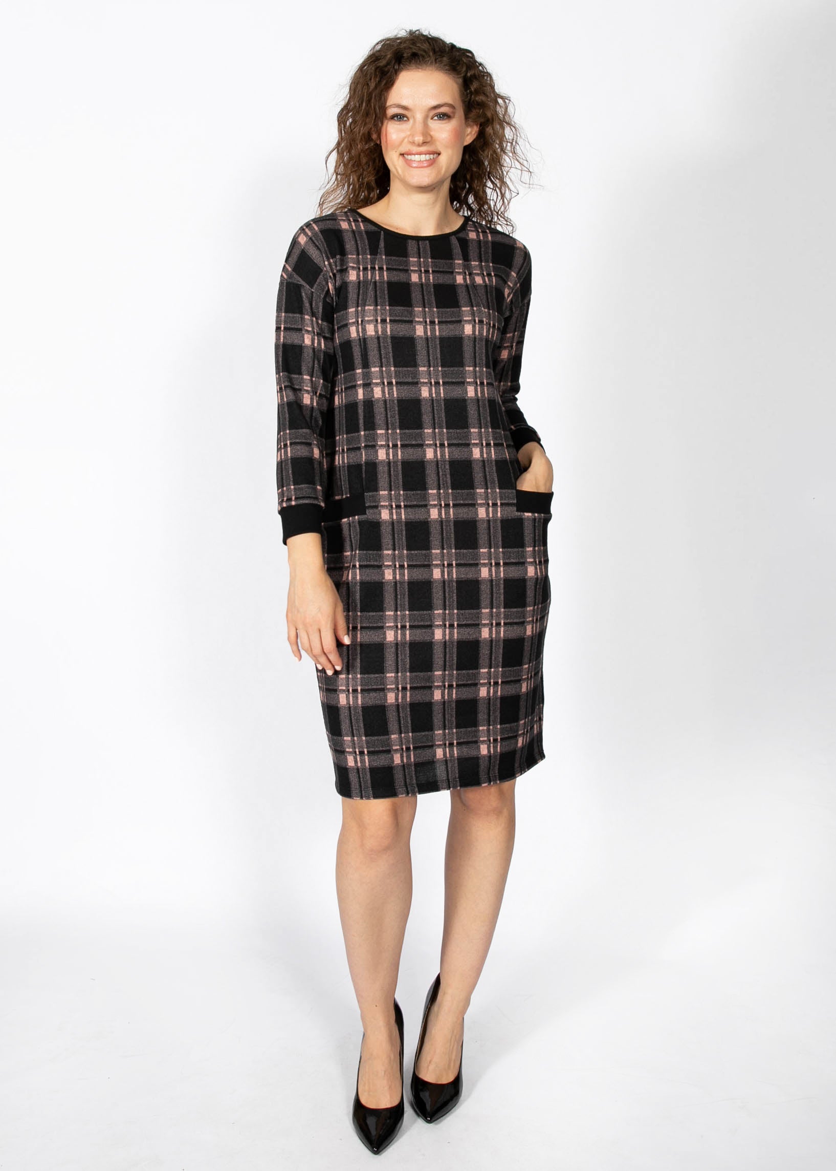 ROBE À MANCHES 3/4 À CARREAUX