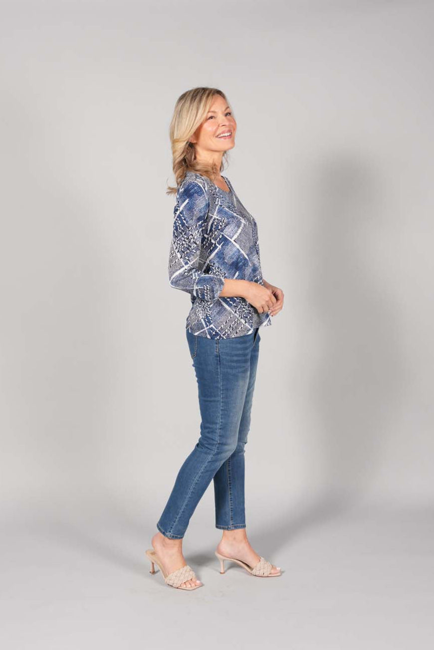 3/4 SLEEVE ROUND NECK TOP