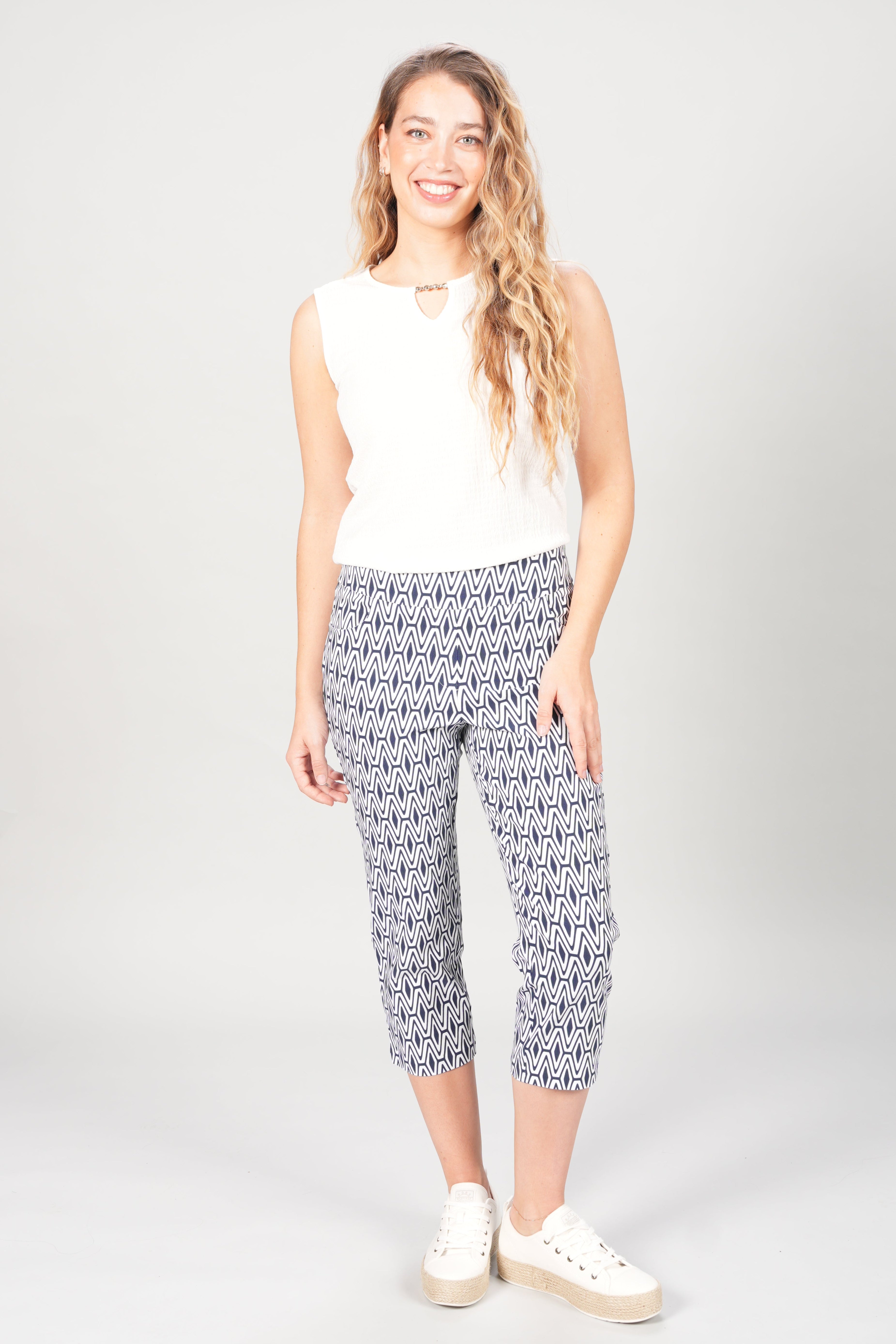 Vêtements femmes confortables, fabriqués localement au Québec. Boutique Marise, la destination québécoise pour toutes les occasions!