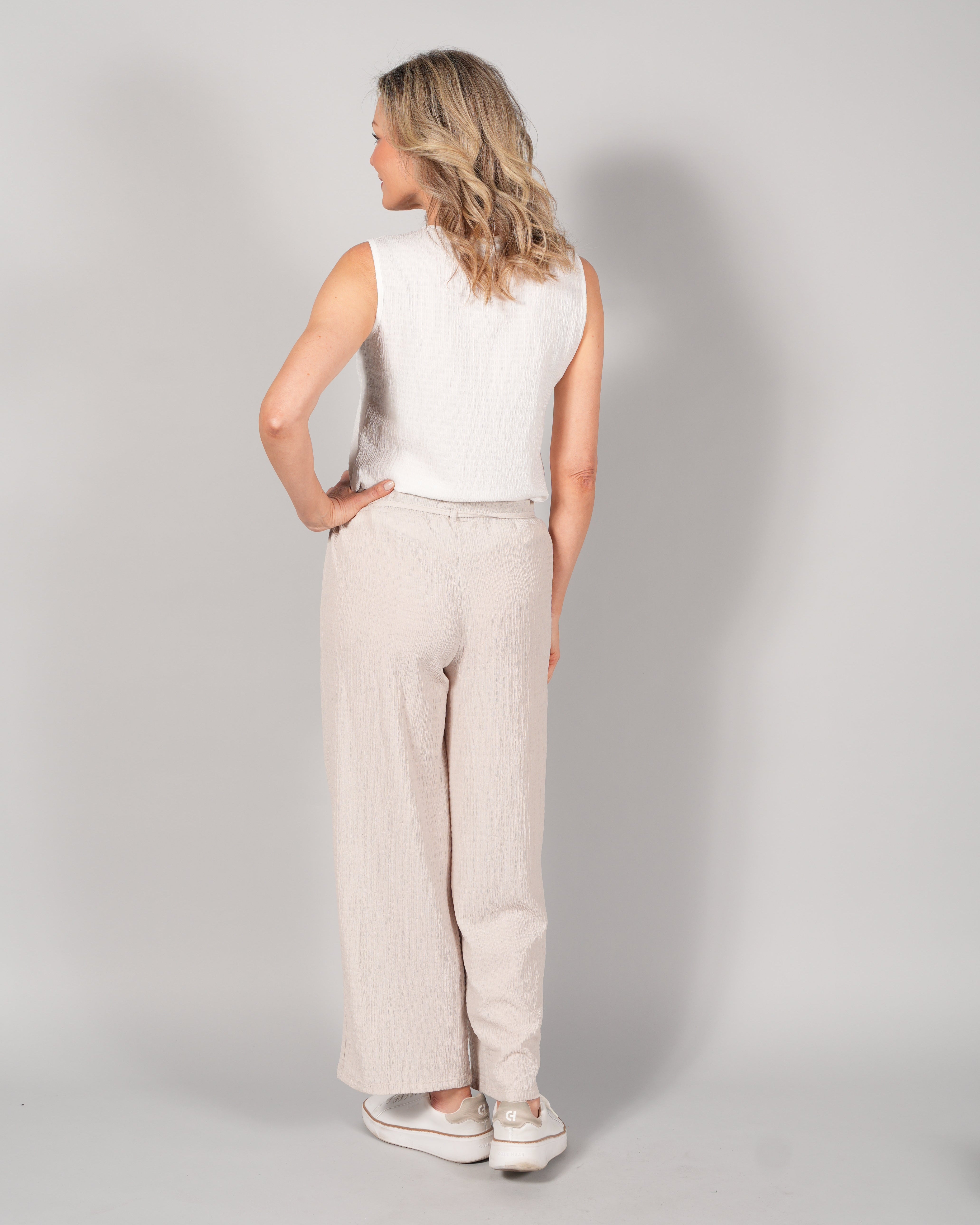 Vêtements femmes confortables, fabriqués localement au Québec. Boutique Marise, la destination québécoise pour toutes les occasions!