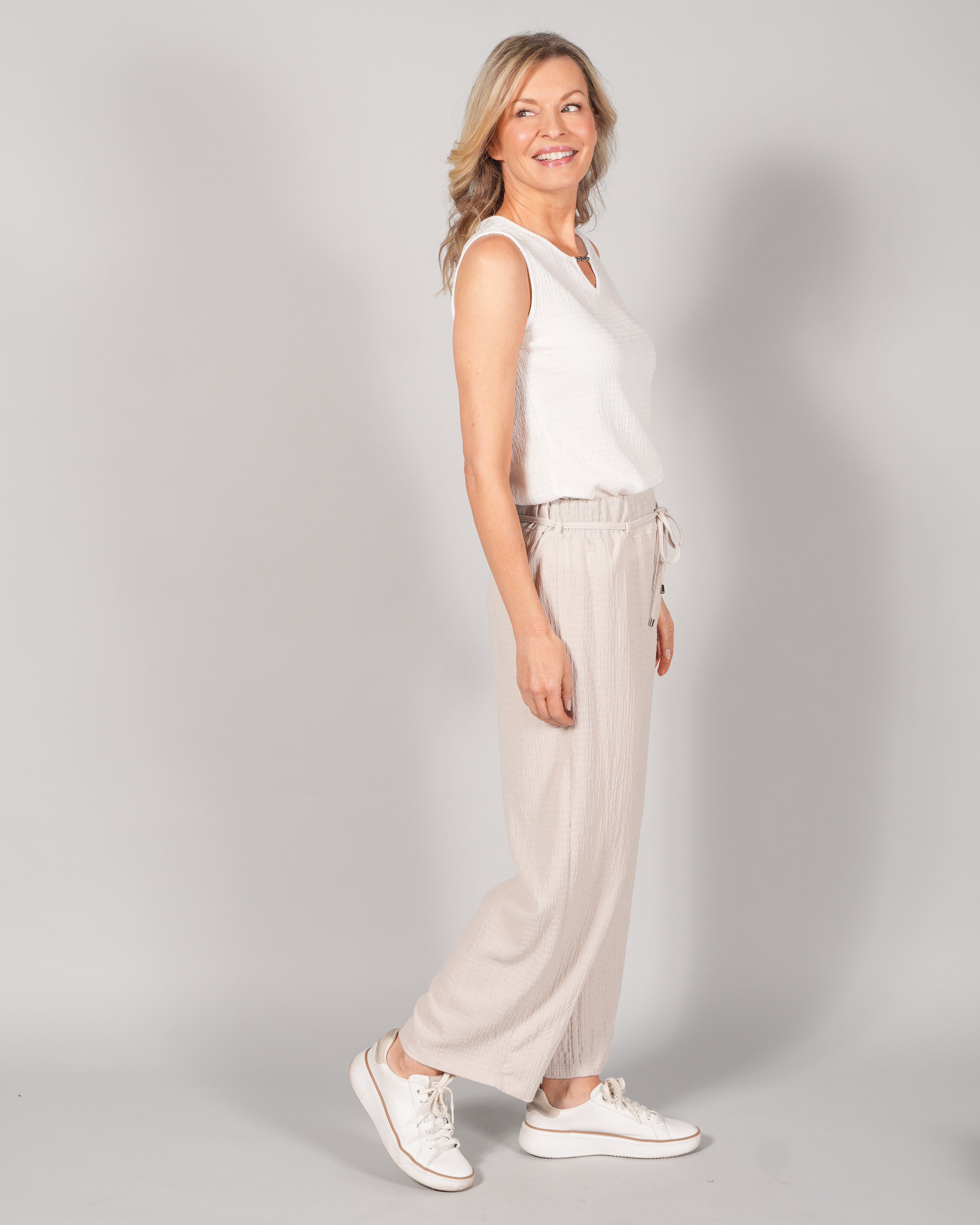 Vêtements femmes confortables, fabriqués localement au Québec. Boutique Marise, la destination québécoise pour toutes les occasions!