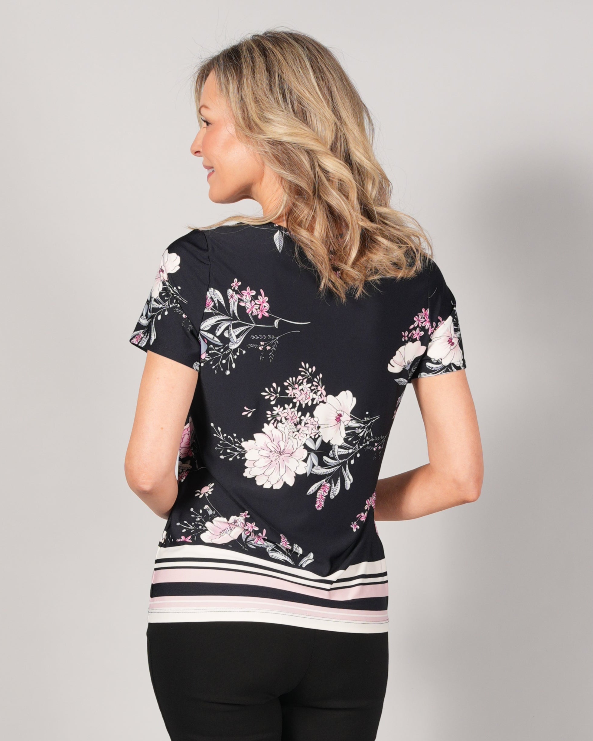 Vêtements femmes confortables, fabriqués localement au Québec. Boutique Marise, la destination québécoise pour toutes les occasions!
