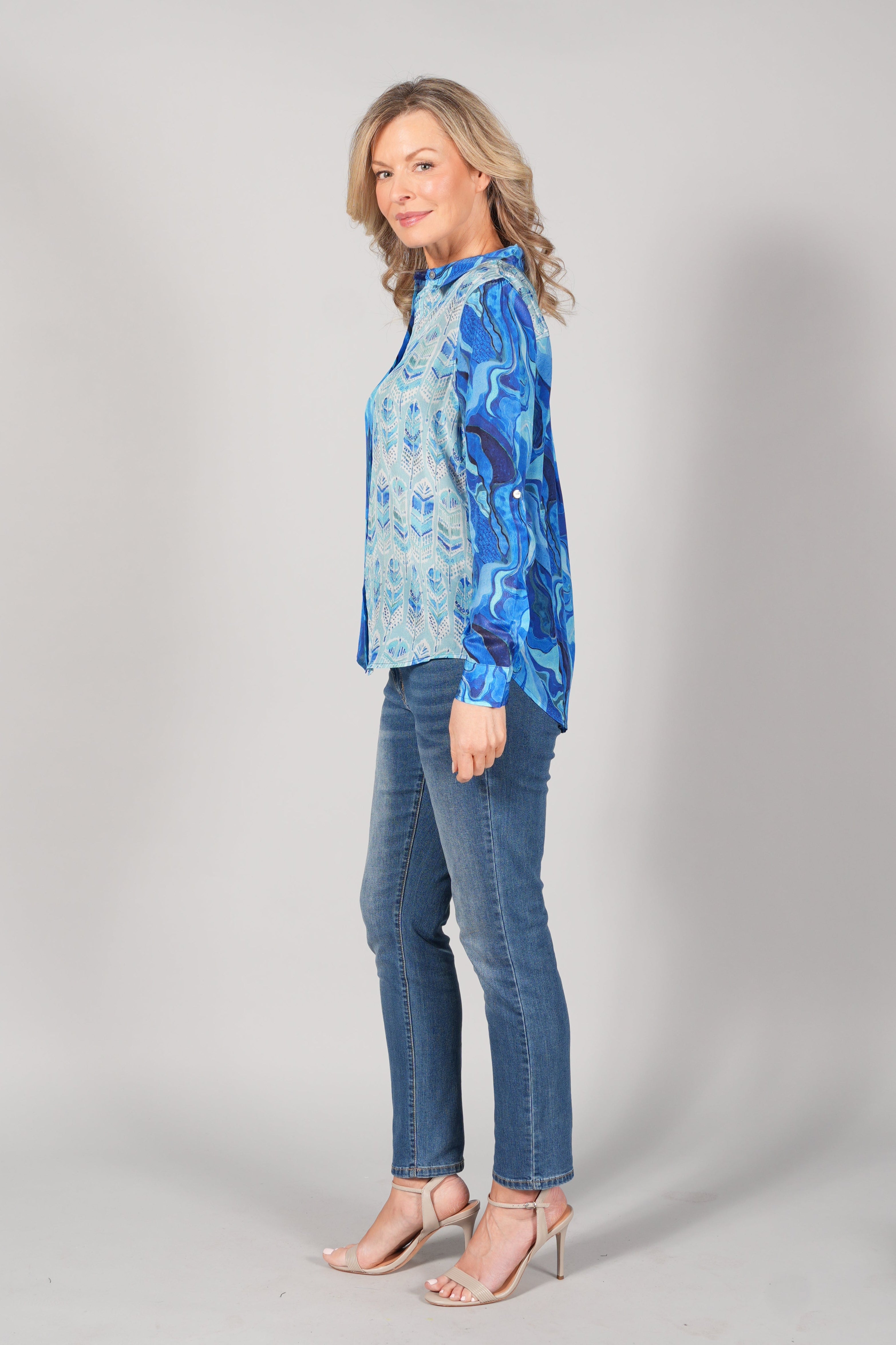 Vêtements femmes confortables, fabriqués localement au Québec. Boutique Marise, la destination québécoise pour toutes les occasions!