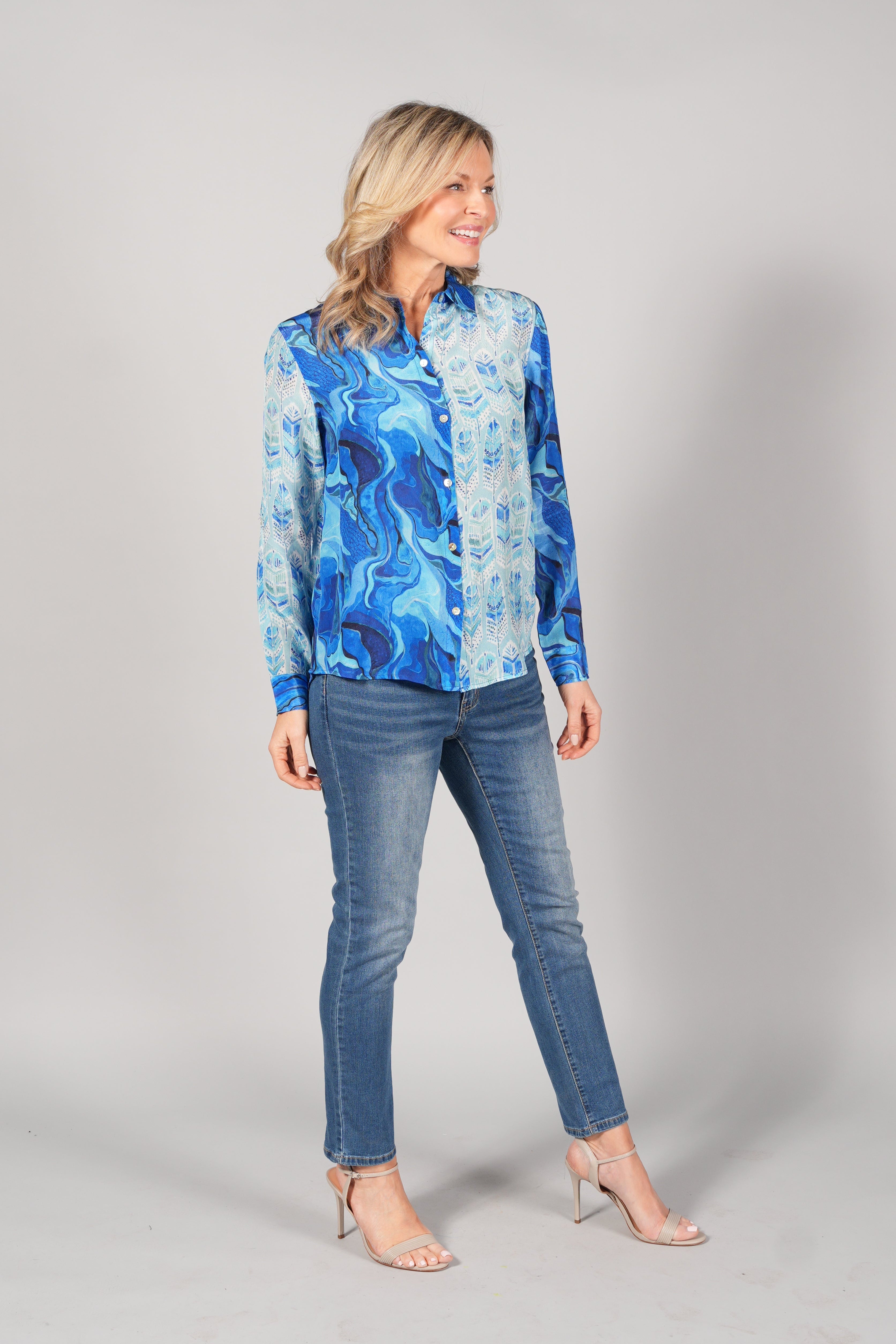 Vêtements femmes confortables, fabriqués localement au Québec. Boutique Marise, la destination québécoise pour toutes les occasions!