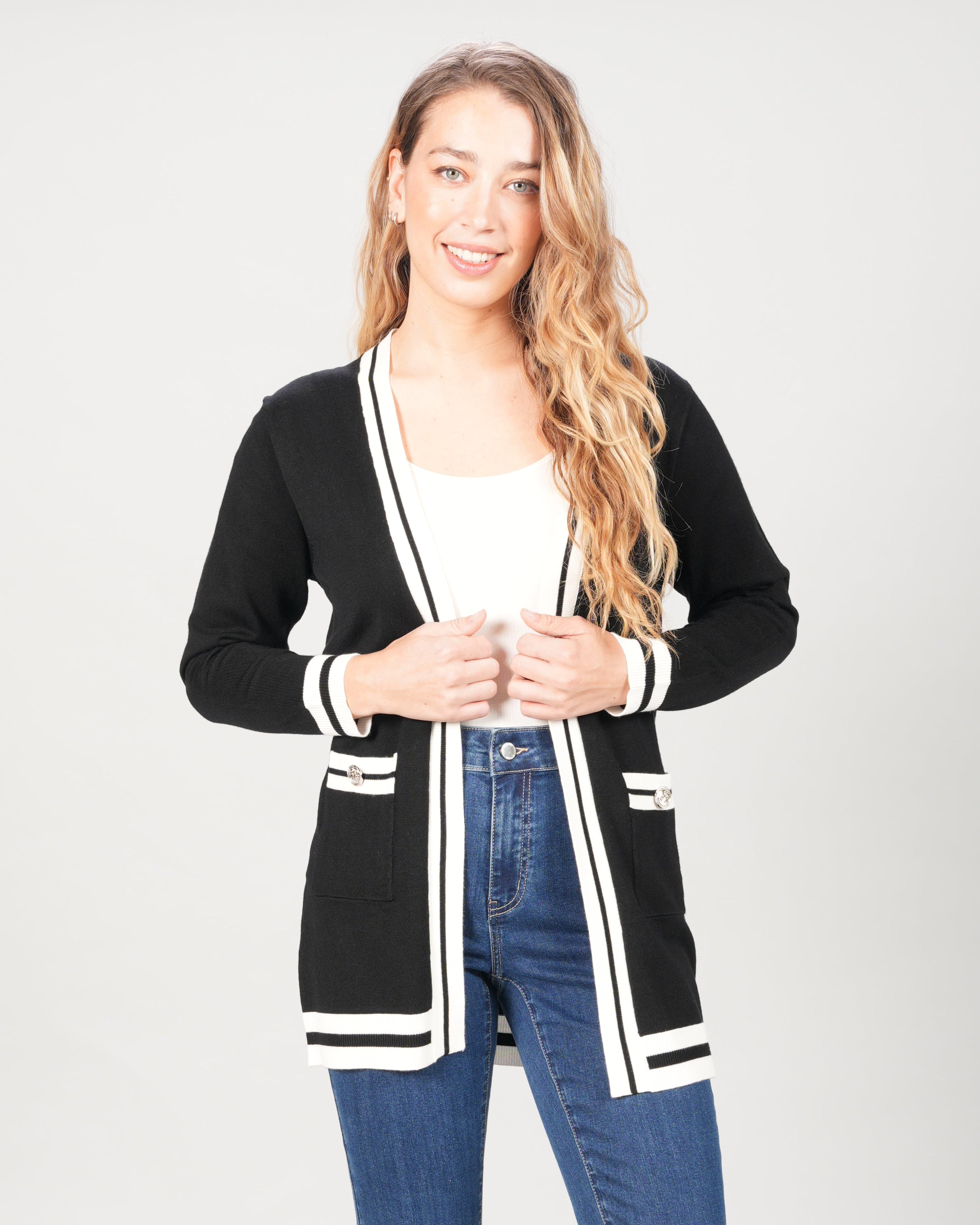 Vêtements femmes confortables, fabriqués localement au Québec. Boutique Marise, la destination québécoise pour toutes les occasions!
