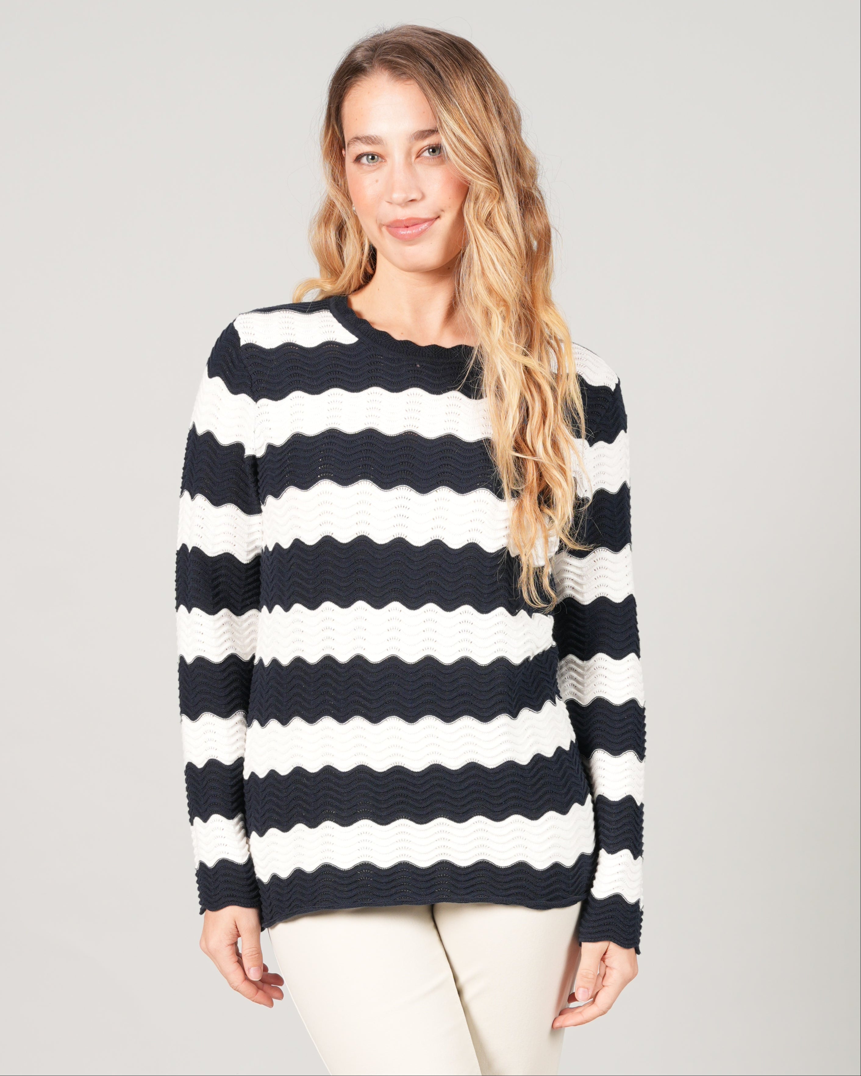 Vêtements femmes confortables, fabriqués localement au Québec. Boutique Marise, la destination québécoise pour toutes les occasions!