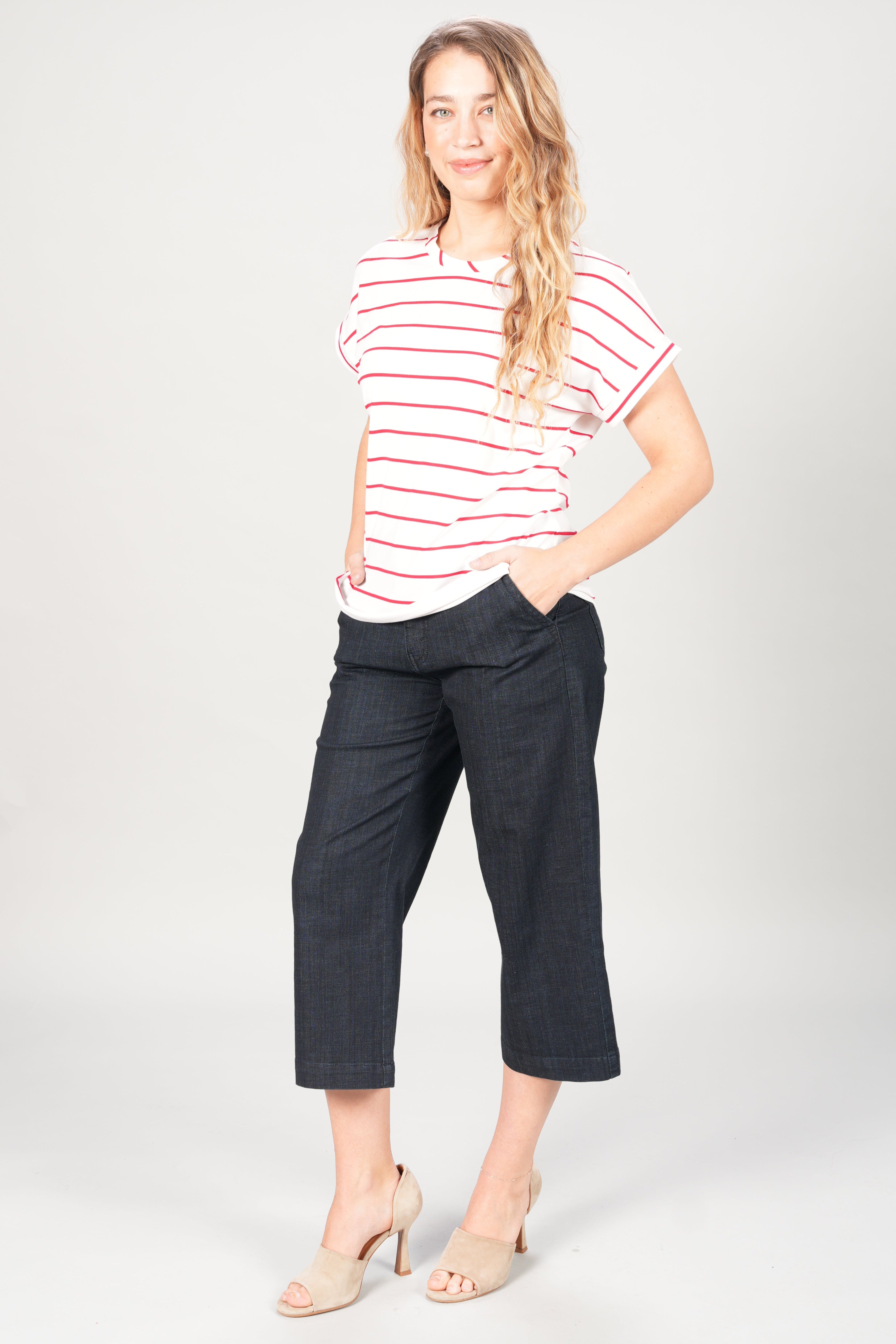 Vêtements femmes confortables, fabriqués localement au Québec. Boutique Marise, la destination québécoise pour toutes les occasions!